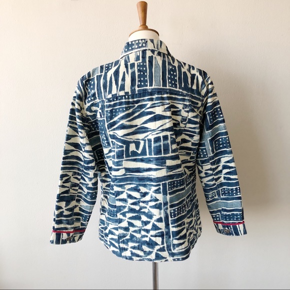 Chico’s Indigo Tribal Aztec Denim Jacket Size 1 - Picture 3 of 5